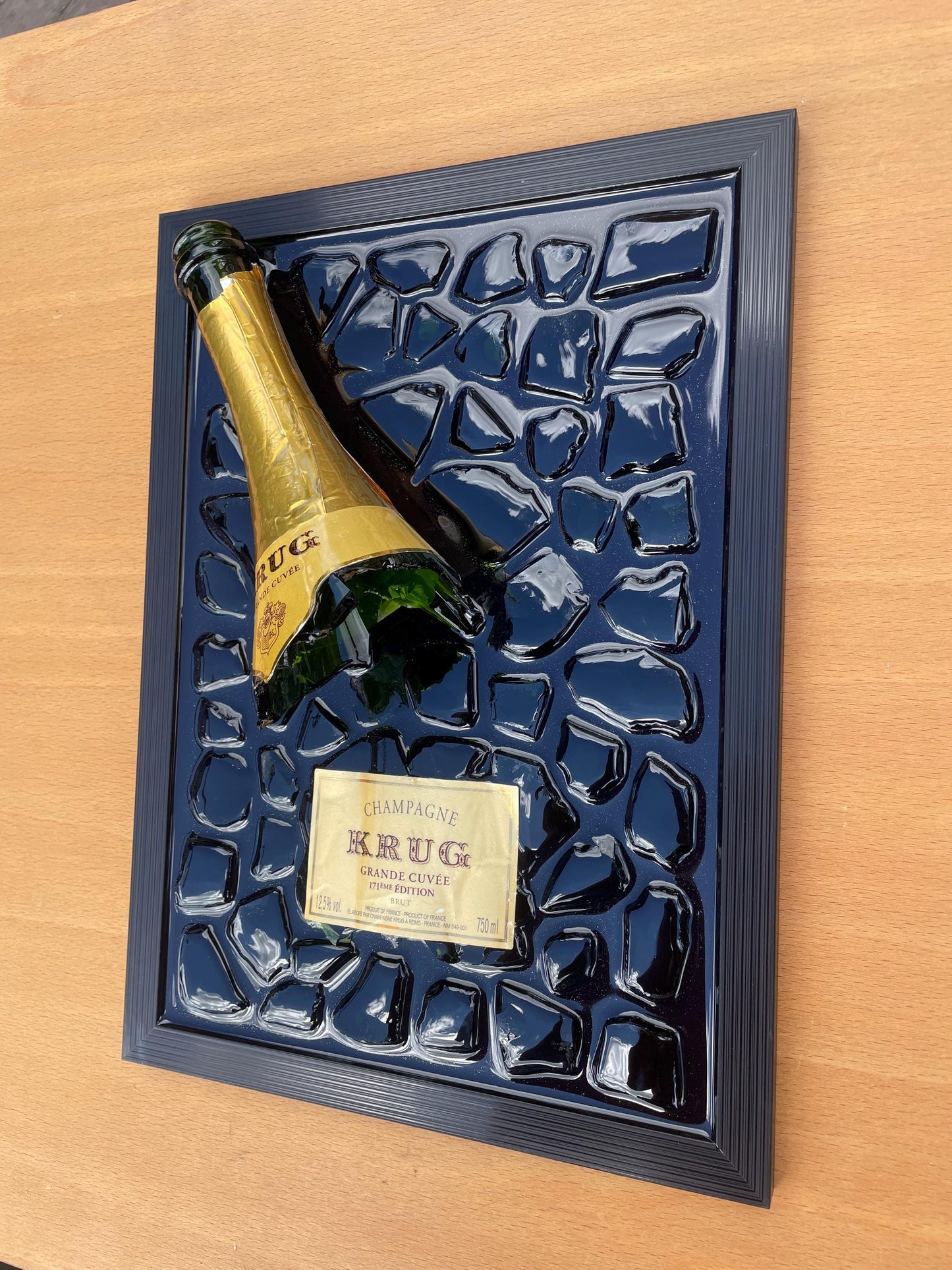 Broken Bottle Art Epoxy Resin Wall Decor Unique Krug Recycled Glass Gift for Home Office Gifts For Him