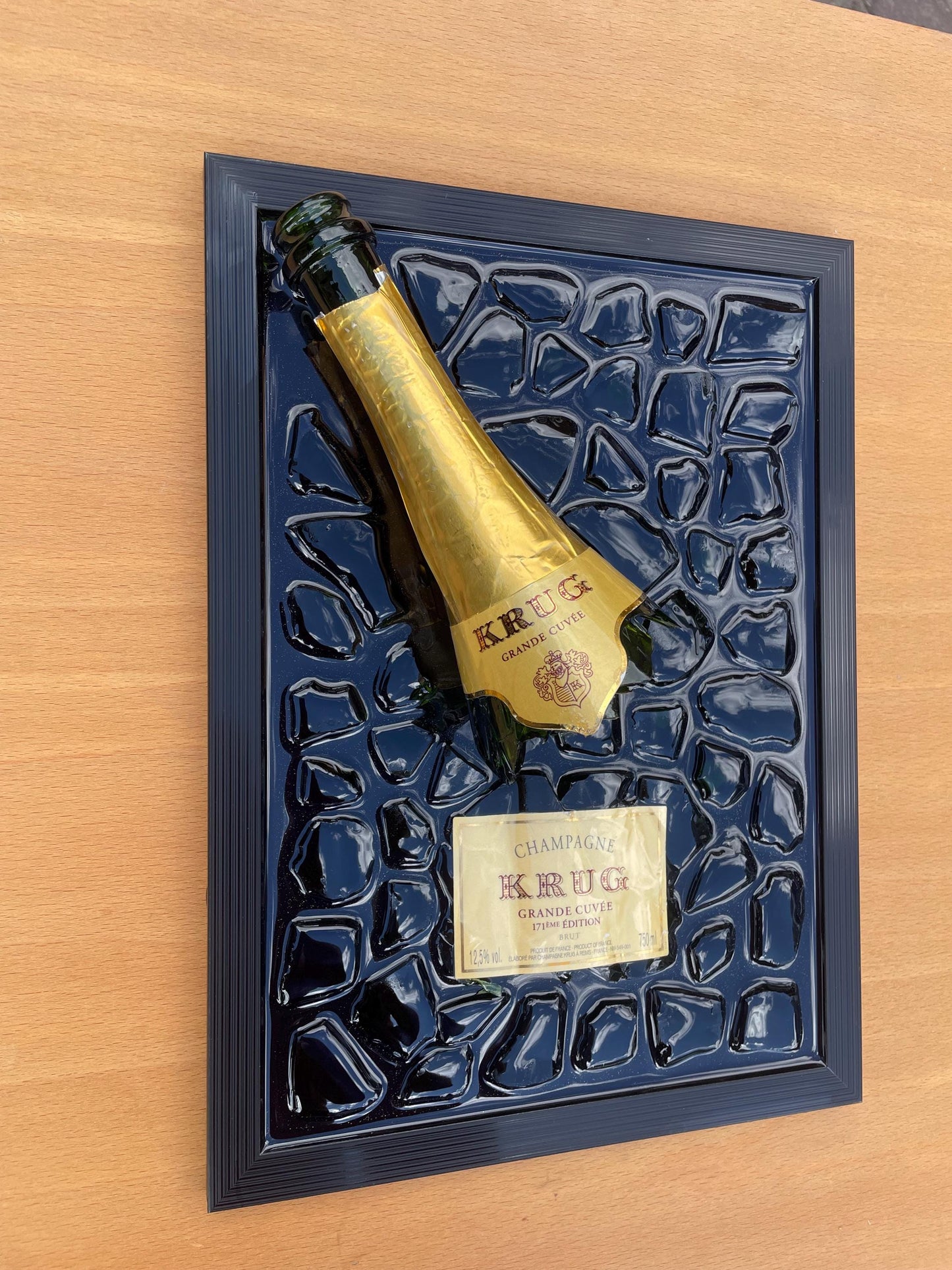 Broken Bottle Art Epoxy Resin Wall Decor Unique Krug Recycled Glass Gift for Home Office Gifts For Him