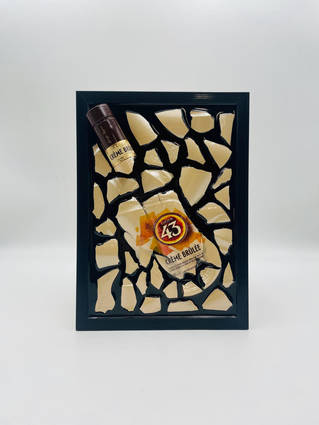 Likeur 43 Crème Brûlée Broken Bottle Art