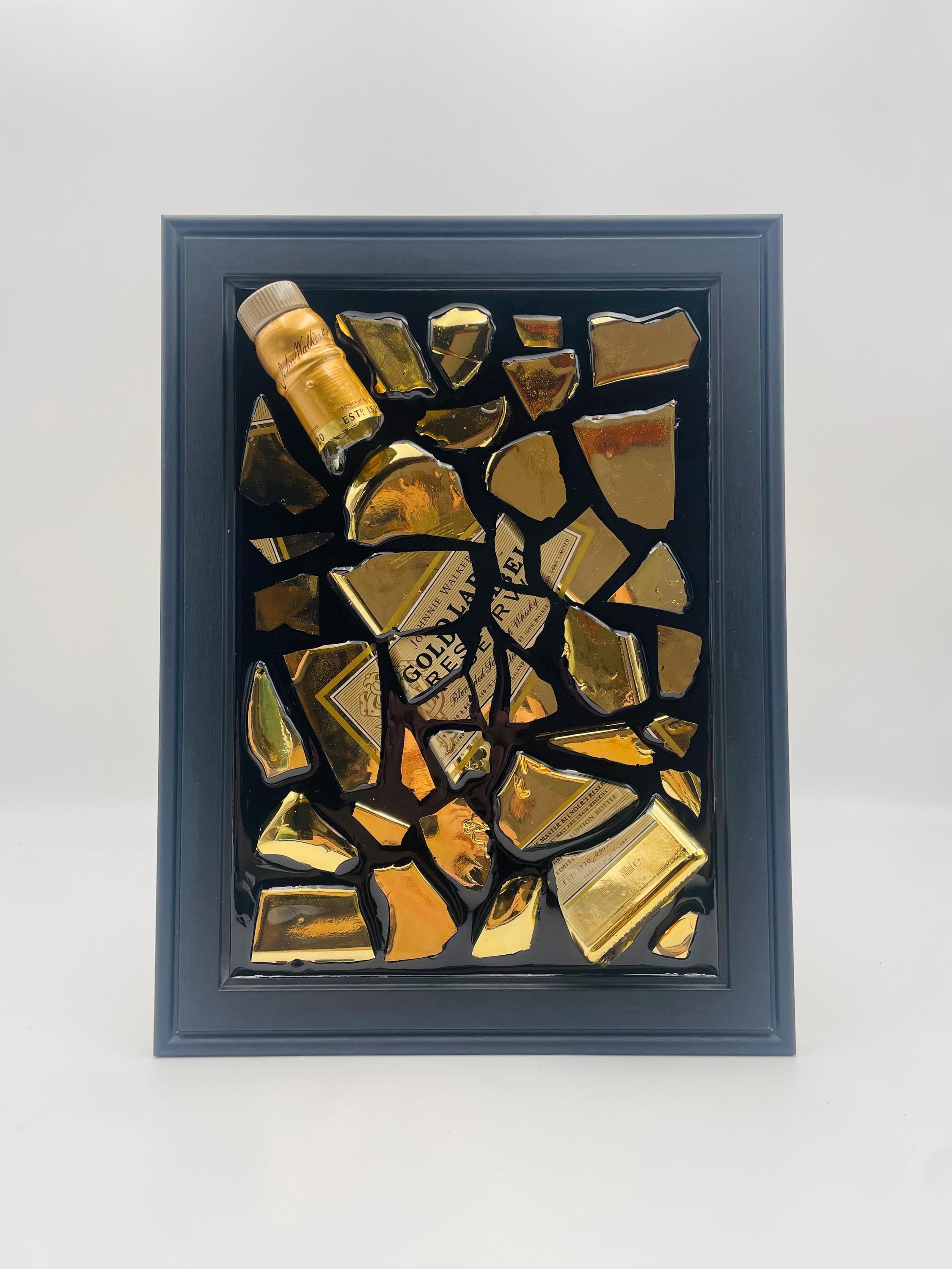 Johnnie Walker Broken Bottle Art Gold Reserve label Epoxy Resin Home Decor